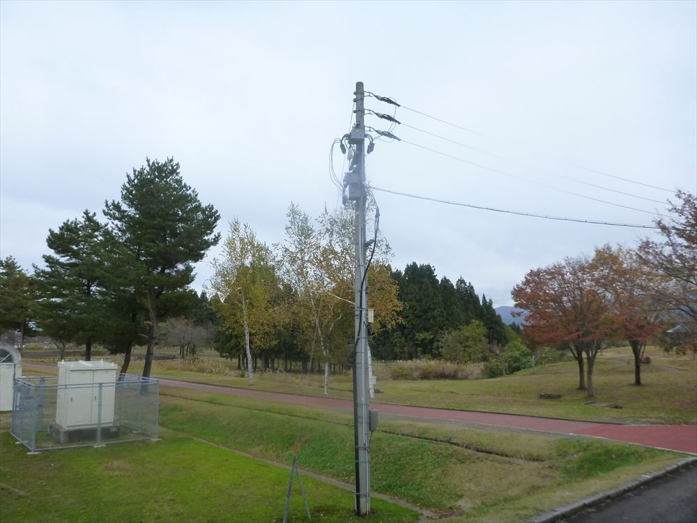 高圧区分開閉器･避雷器取替工事（2016/11月）