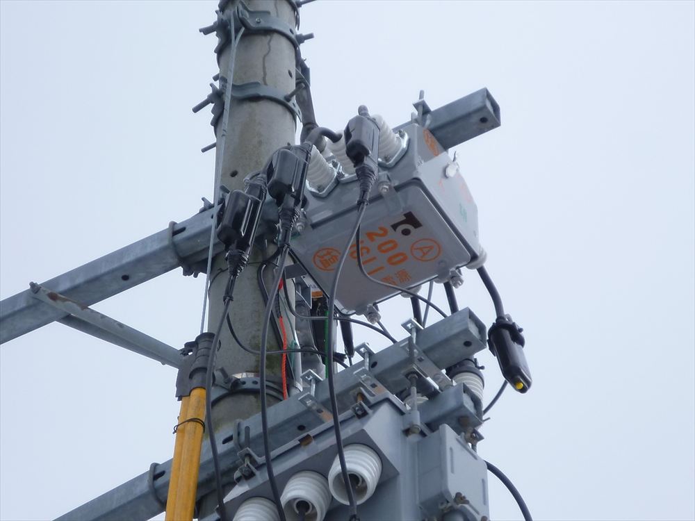 高圧区分開閉器･避雷器取替工事（2016/12月）