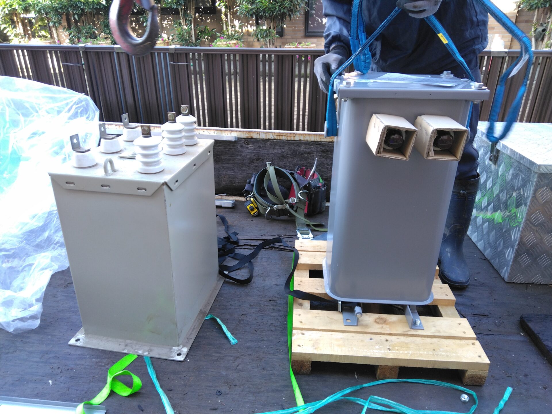 ホテル千景　電灯トランス入替工事