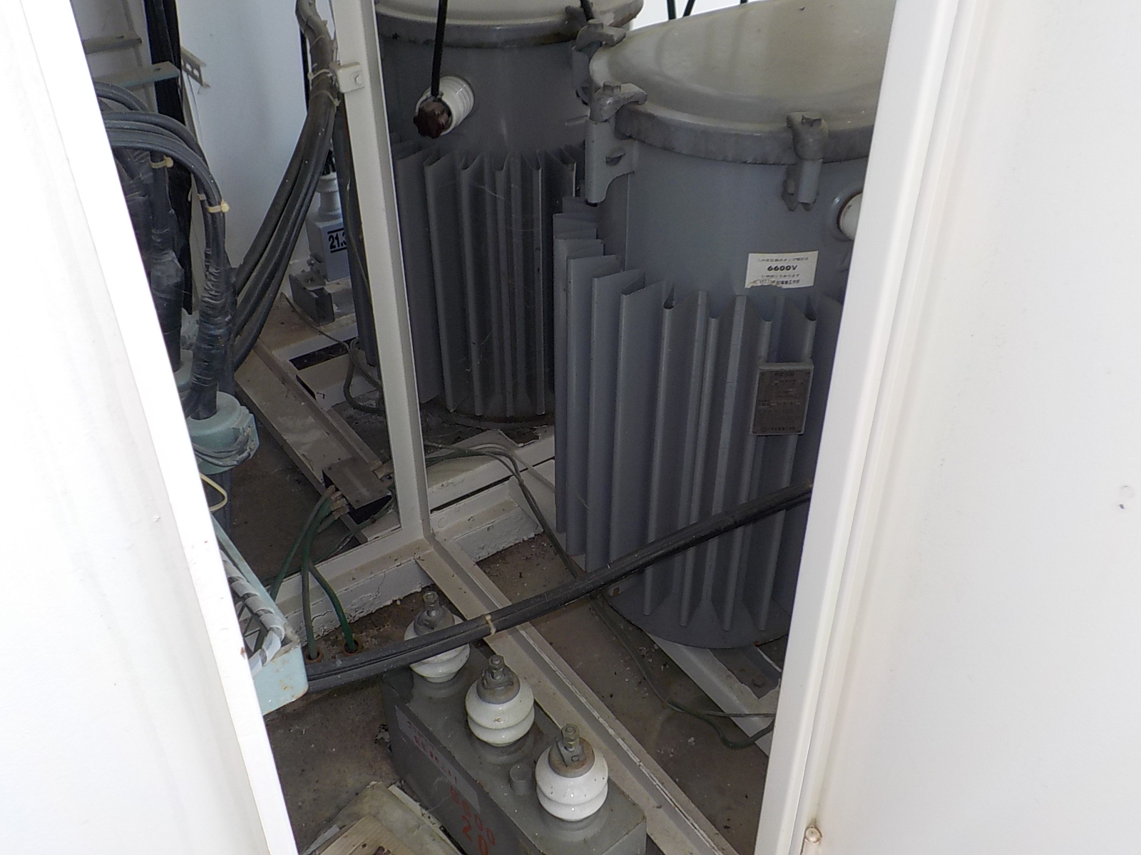 勤労青少年ホームトランス取替等及び低濃度PCB廃棄物処理収集運搬業務