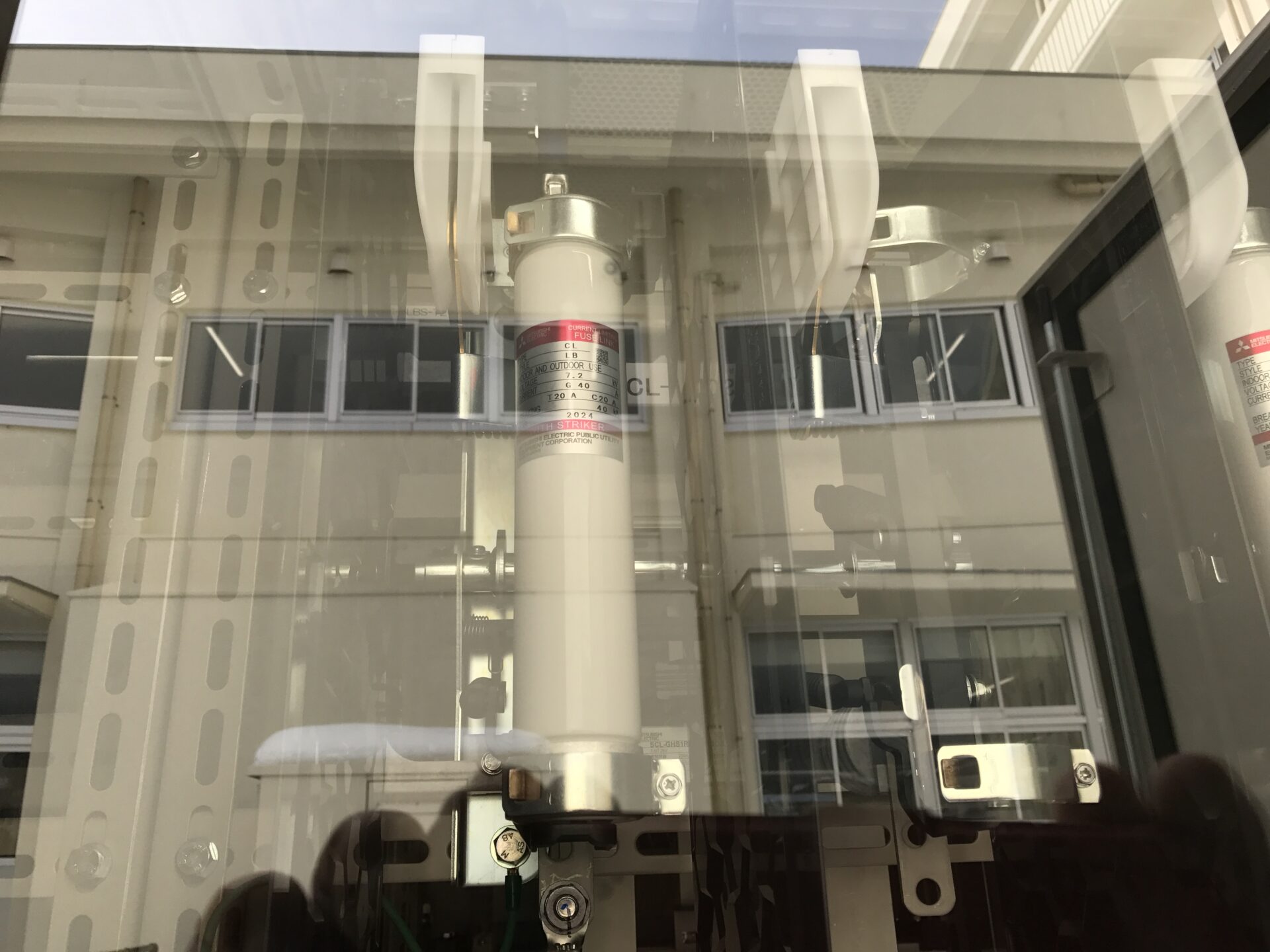 小千谷中学校単相変圧器取替工事