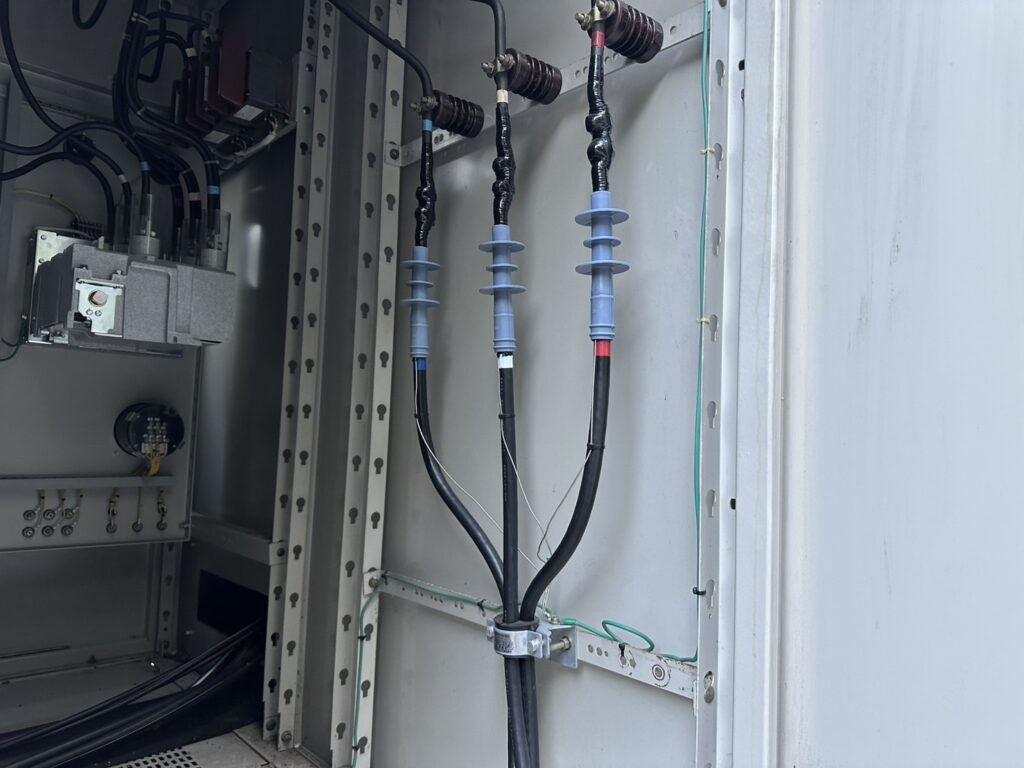 ヒムエレクトロ株式会社キュービクル工事